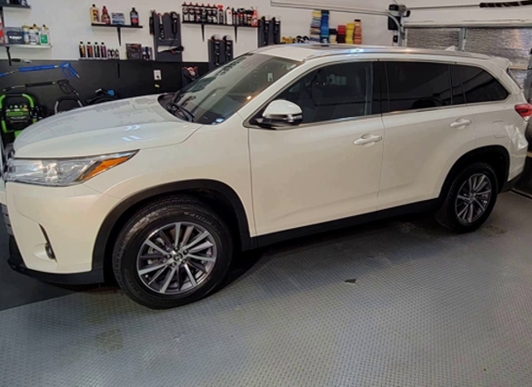 Toyota Highlander 2019
